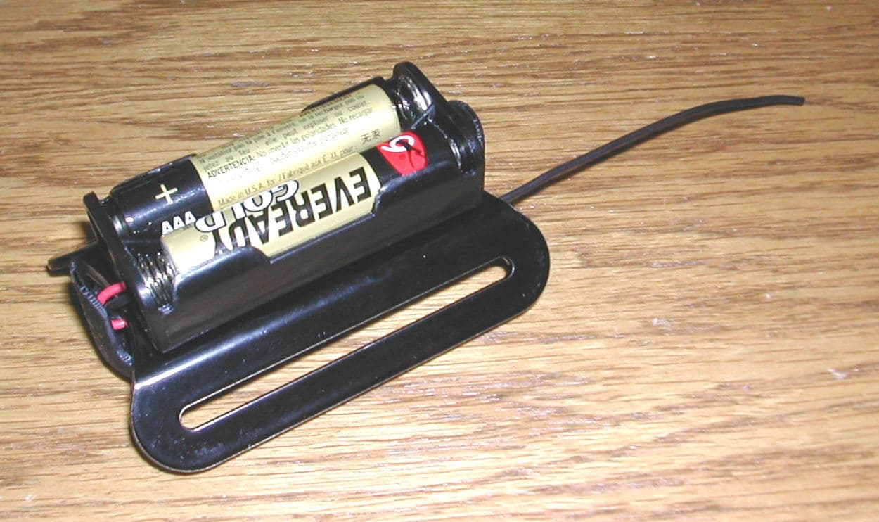 MUSICAL SOUND EFFECTS CONTROLLER, TRANSMITTER - FCC ID VHOESTX - Atlantic Quality Design, Inc. (2)