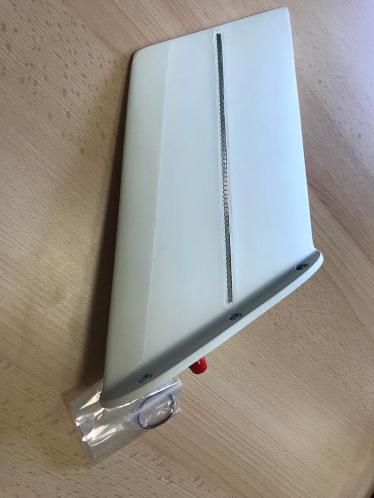 Emergency Locator Tracker (ELT) - FCC ID VIQ-ULTIMADT07 - SAFRAN ELECTRONICS & DEFENSE BEACONS S.A.S. (3)