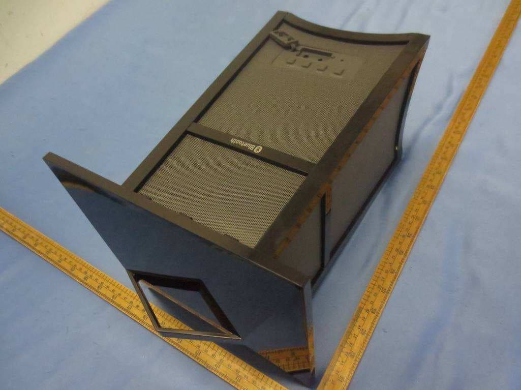 Bluetooth Speaker - FCC ID VIXAWSBT4B - Voxx Accessories Corp.
