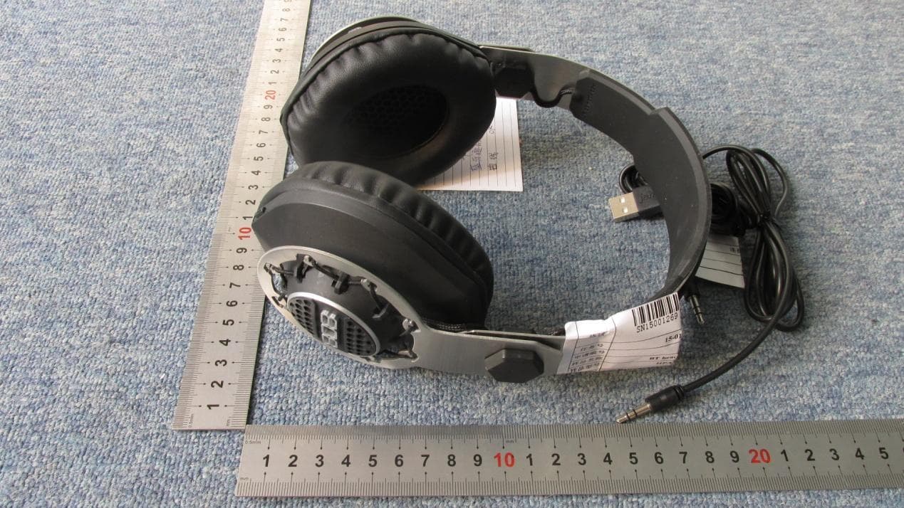 BT haedphone - FCC ID VIXHPA190 - Voxx Accessories Corp. (2)