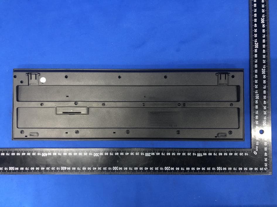 2.4G Wireless Keyboard - FCC ID VIXJWLKBM1 - Voxx Accessories Corp. (2)