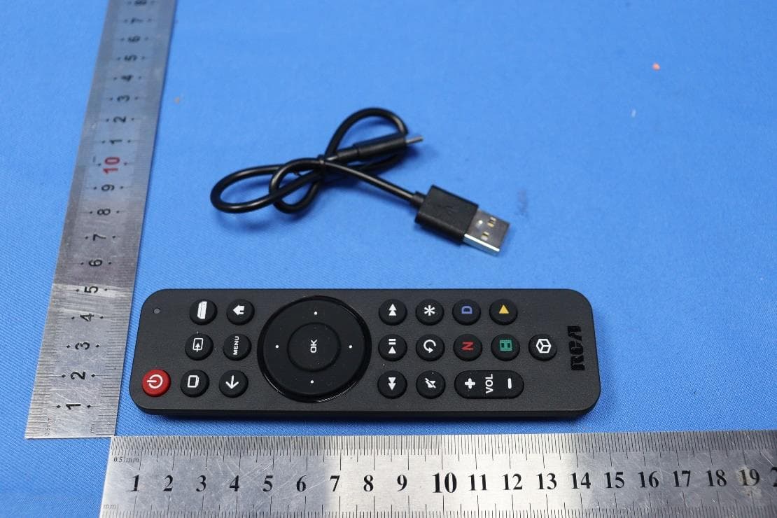 Universal Streaming Rechargeable Remote - FCC ID VIXRCTSB3B - Voxx Accessories Corp. (2)