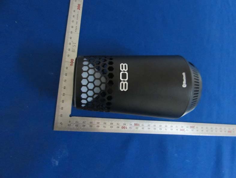 Wireless Speaker - FCC ID VIXSP300 - Voxx Accessories Corp. (2)