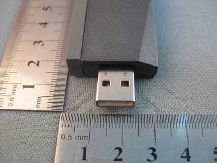 Dongle iMW725 - FCC ID VJS-A13998 - Altec Lansing, LLC (2)