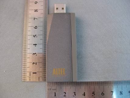 Dongle iMW725 - FCC ID VJS-A13998 - Altec Lansing, LLC