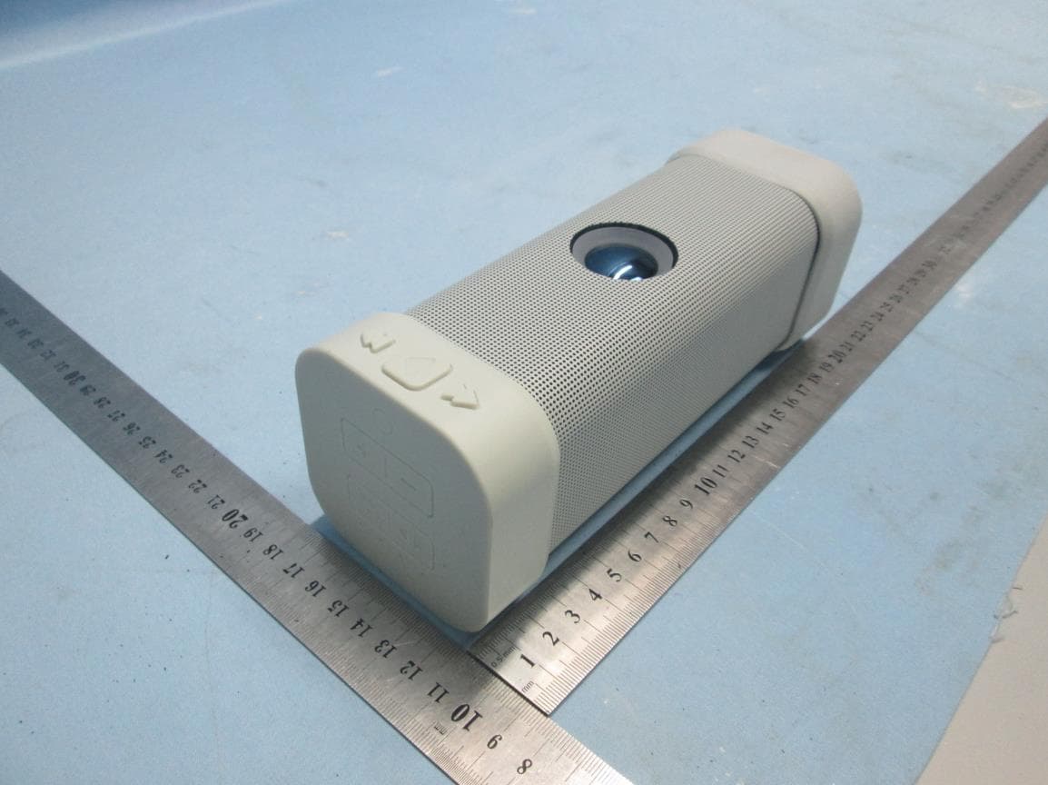 Portable Bluetooth Speaker - FCC ID VL5-BBUNPLUGGED - Plastoform Industries Ltd. (4)