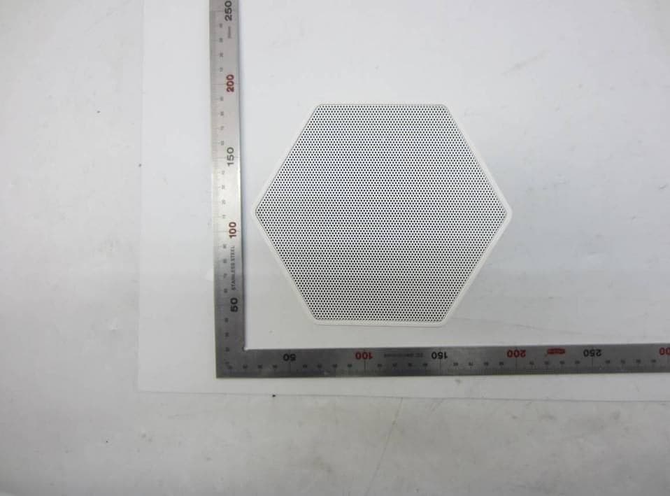 Recover Outlier Speaker Walnut - FCC ID VL5-OUT - Plastoform Industries Ltd. (2)