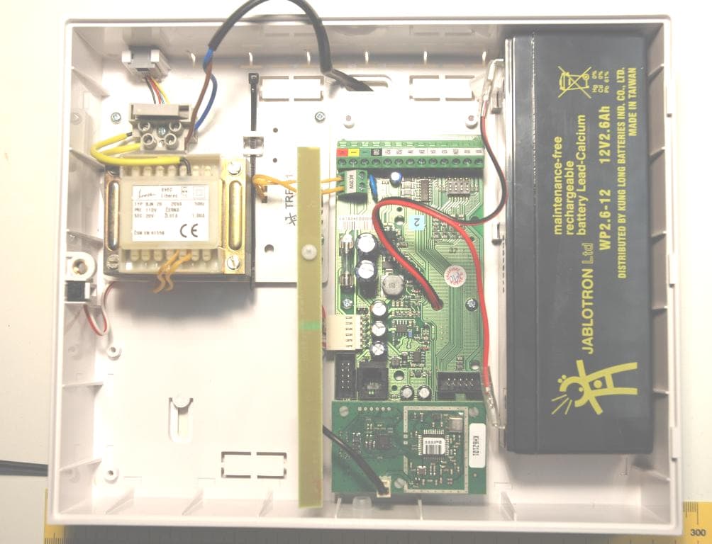 Radio module for control unit JA-82K - FCC ID VL6JA82R - Jablotron Ltd