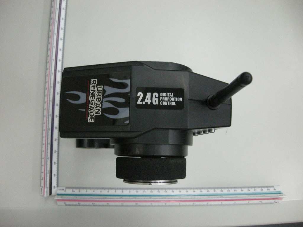 RF Remote control toys - FCC ID VLEPL15066-PPL - Asian Express Holdings Limited (3)