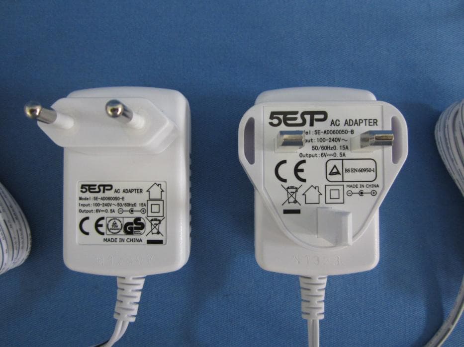 Video Baby Monitor with Touchless Thermometer (Camera Unit) - FCC ID VLJ-MBP27TBU - Binatone Electronics International Ltd.