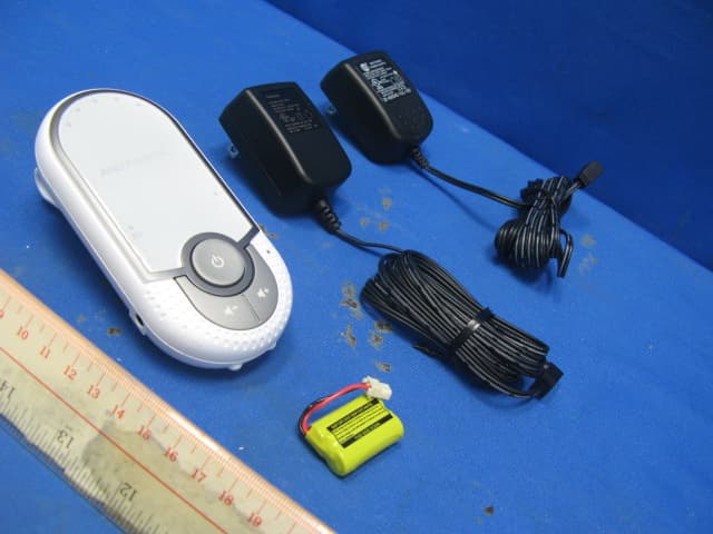 1.9GHz Digital Modulation Baby Monitor - Parent Unit - FCC ID VLJ80-8230-01 - Binatone Electronics International Ltd. (2)