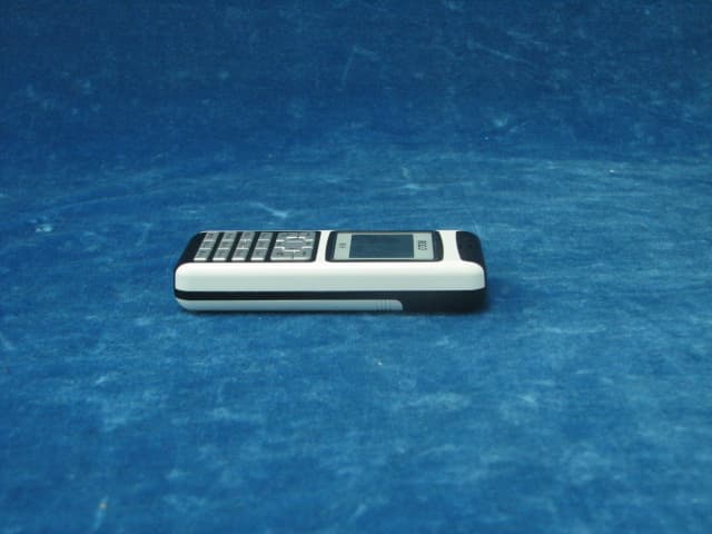 Mobile Phone - FCC ID VO2SUNB6907O9 - Mobileden Technology (Shenzhen) Ltd. (4)