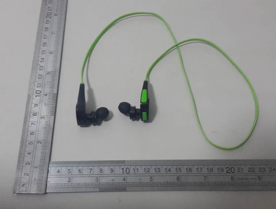 Bluetooth Headset - FCC ID VO8-Q5 - GuangZhou LIWEI Electronics, LTD
