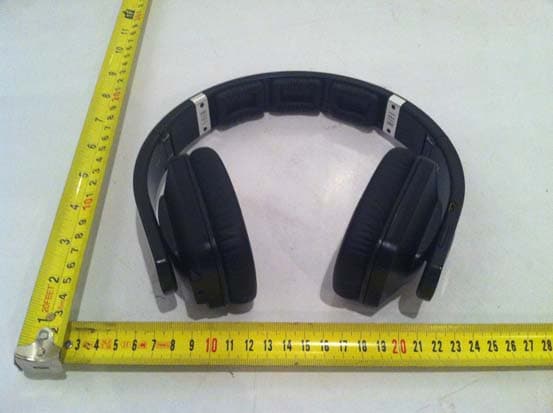 Stereo Bluetooth Headphone - FCC ID VO8-R2 - GuangZhou LIWEI Electronics, LTD