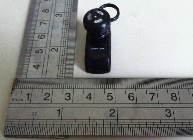 Bluetooth headset - FCC ID VO8-SBH-T9 - GuangZhou LIWEI Electronics, LTD (2)