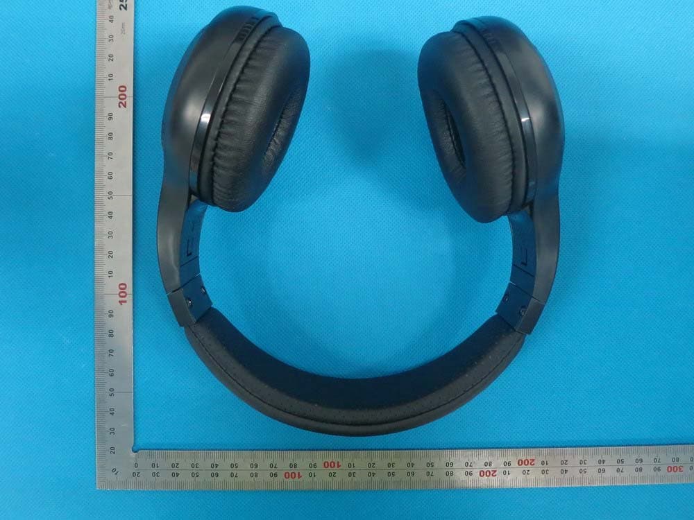 Bluetooth Headset - FCC ID VO8HT1 - GuangZhou LIWEI Electronics, LTD