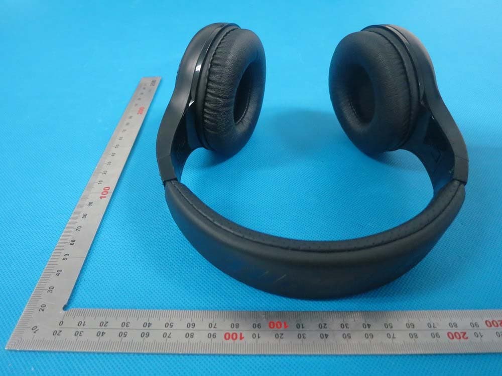 Bluetooth Headset - FCC ID VO8HT1 - GuangZhou LIWEI Electronics, LTD (4)