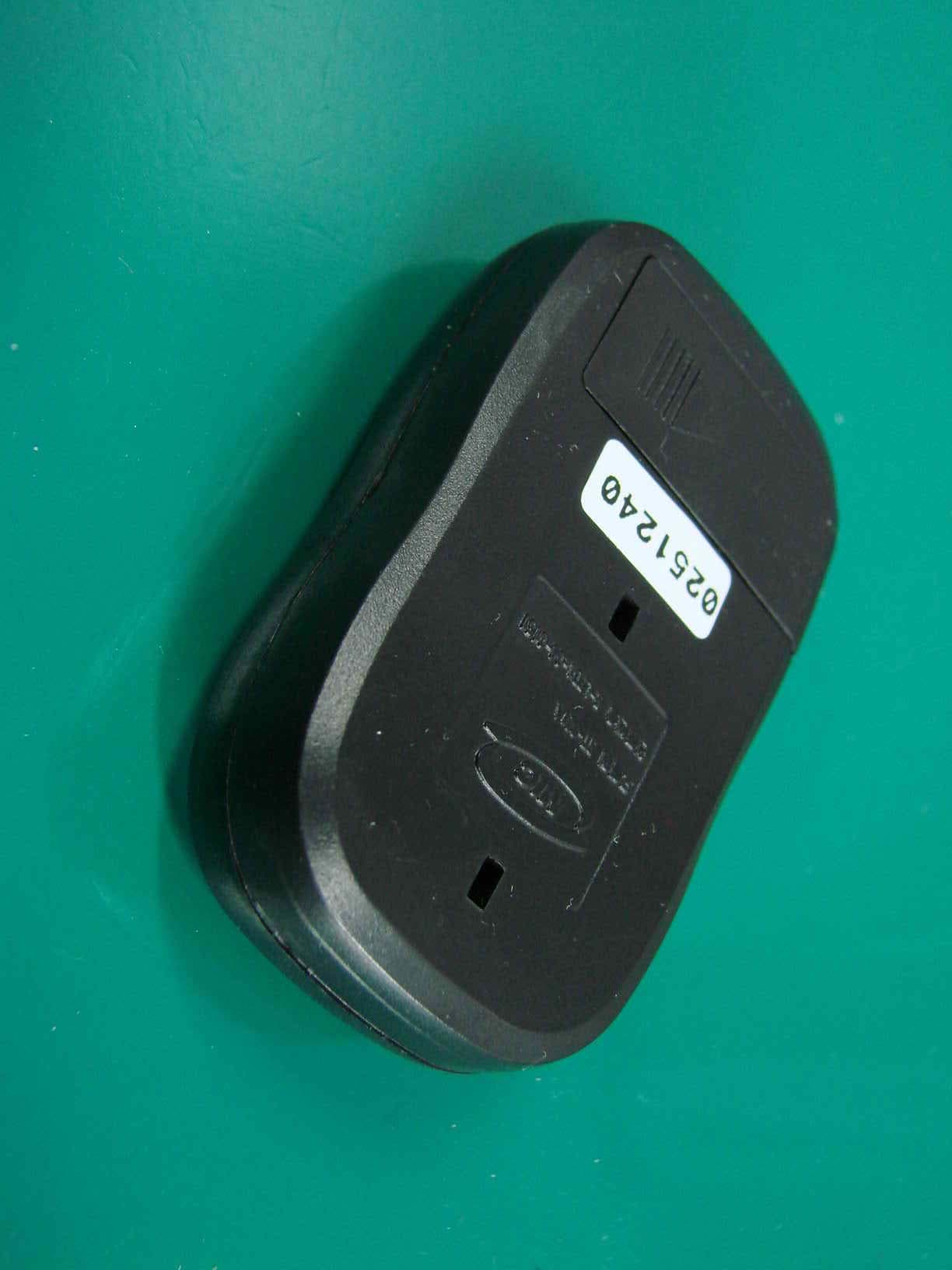 Garage door remote control (RF Transmitter) - FCC ID VQP-RT321A - RITS-N Co., Ltd. (2)