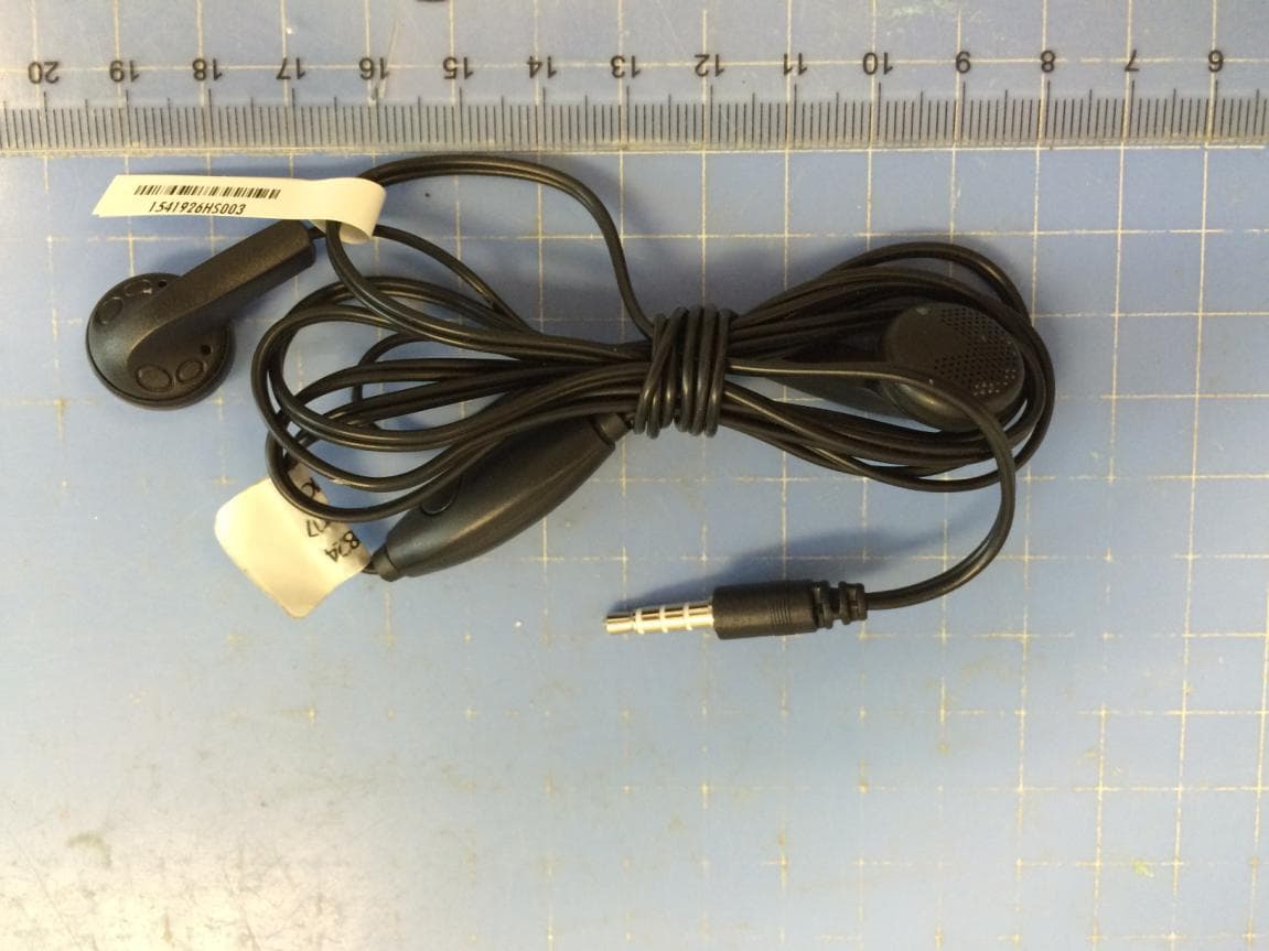 GSM/WCDMA  digital mobile phone - FCC ID VQRCTS307 - Shenzhen Sang Fei Consumer Communications Co., Ltd.