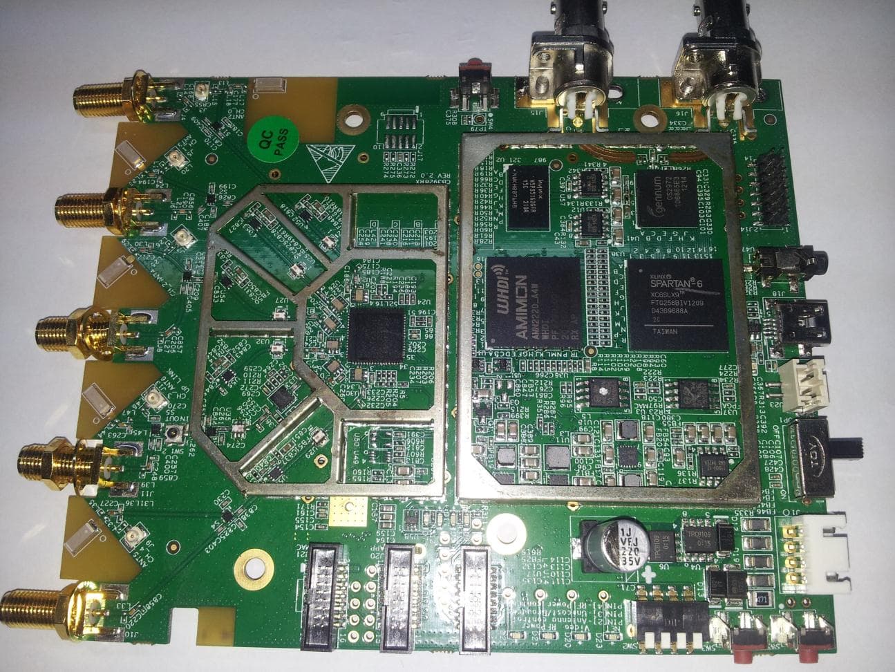 HD-SDI wireless receiver module - FCC ID VQSAMN36254 - Amimon Ltd. (2)