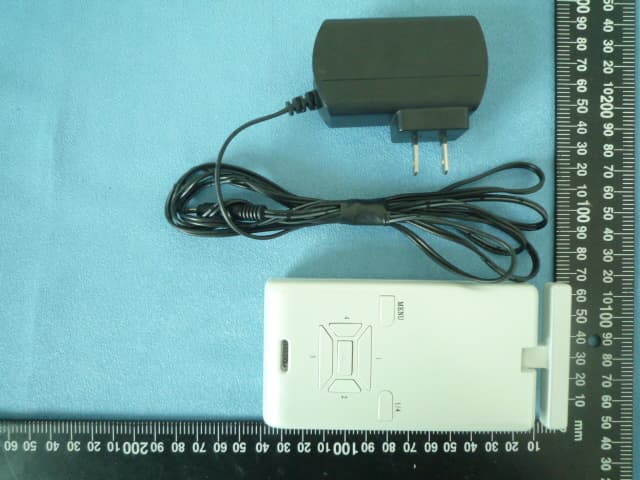 Digital Wireless TV receiver - FCC ID VQXAEC707C - Aurum Electronics Corp. (1)