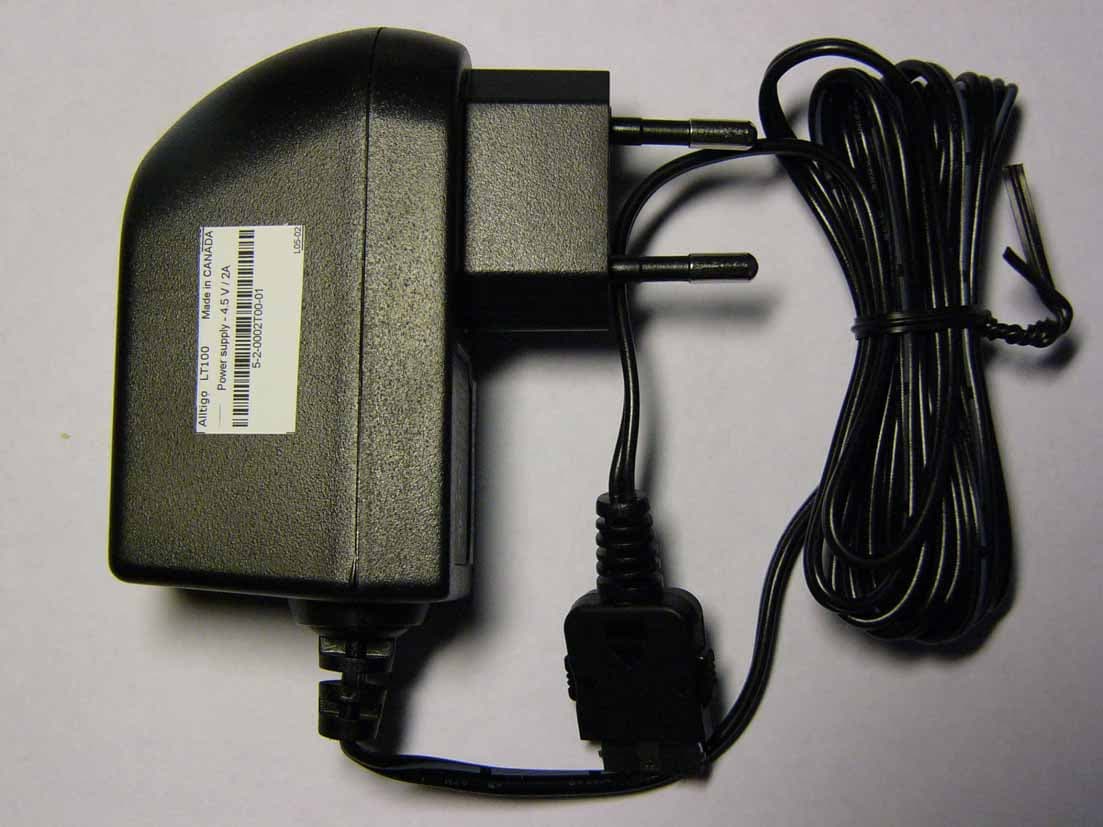 Portable GPRS/ GPS Location and Tracking Unit - FCC ID VRNLT100 - WorldScout Corporation (2)
