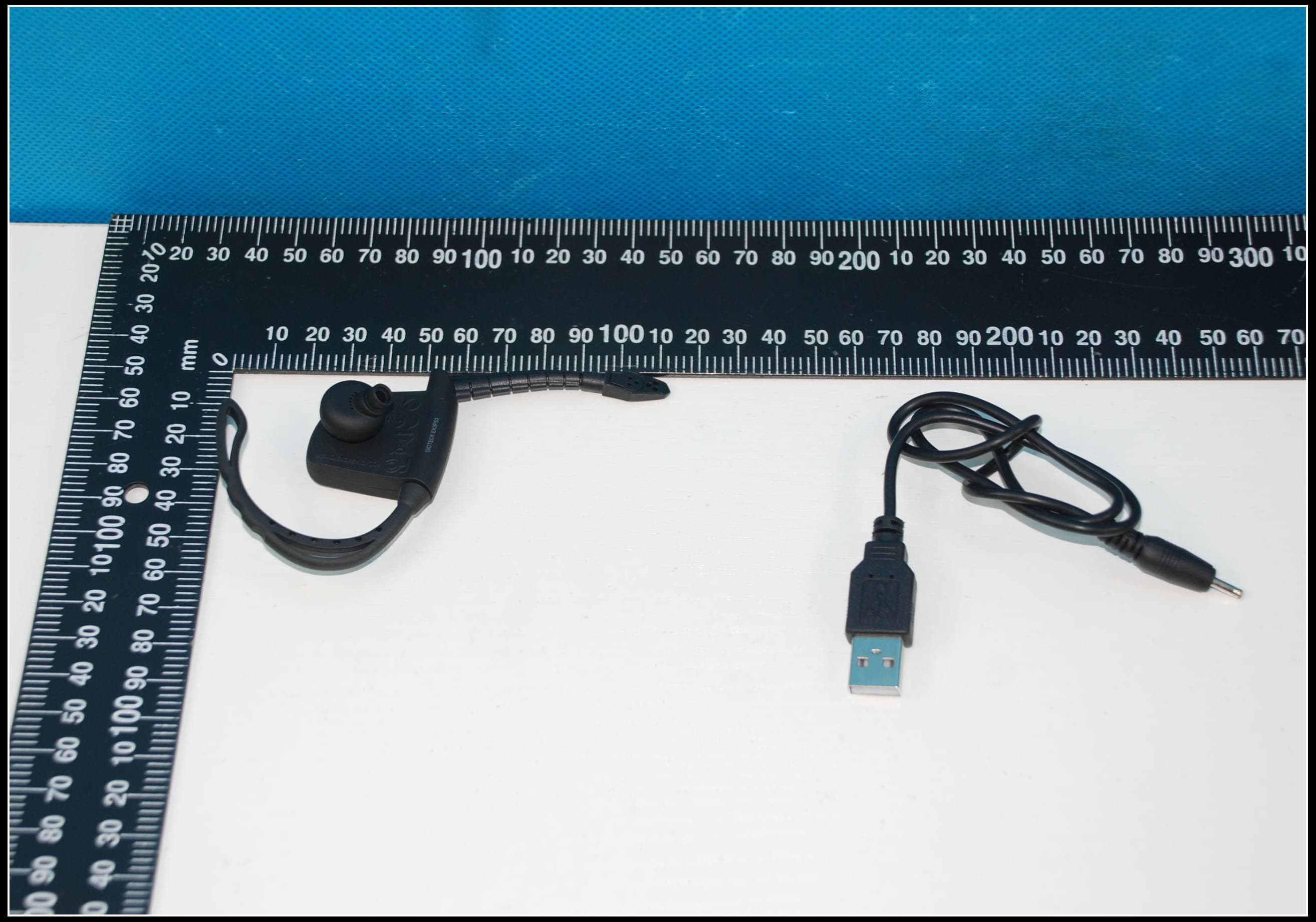 BLUETOOTH HEADSET - FCC ID VS9EX3PS31SW - Good Better Best Ltd trading as Gioteck (2)