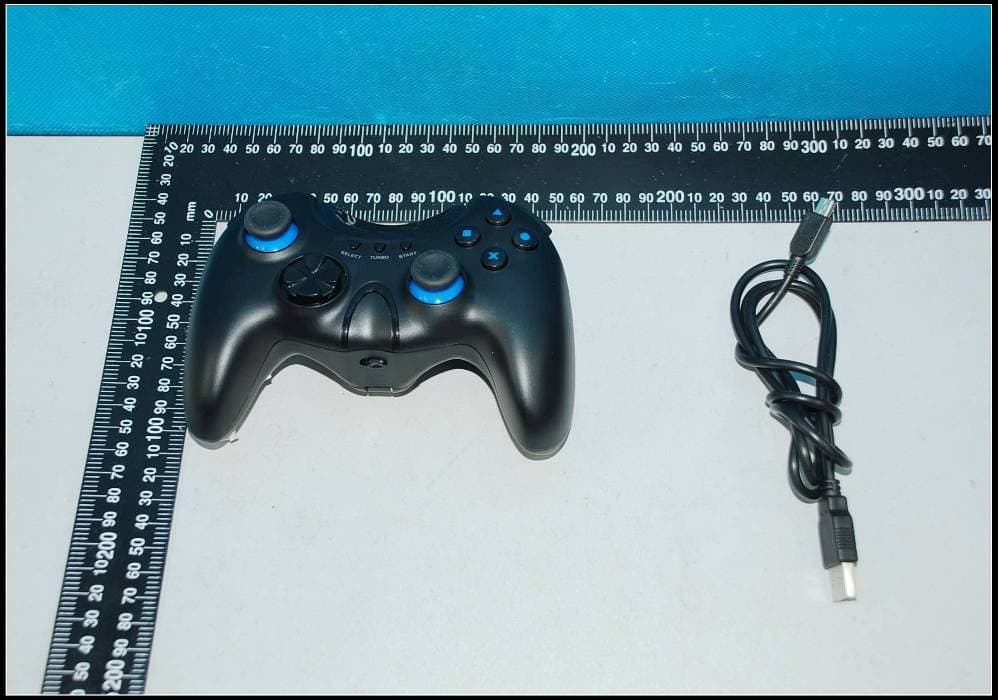 BLUETOOTH CONTROLLER FOR PS3 - FCC ID VS9GC1P31SL - Good Better Best Ltd trading as Gioteck (2)