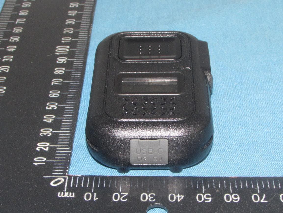 Digital 2W Portable Radio - FCC ID VSODX-300 - YEONHWA M TECH CO.,LTD (3)