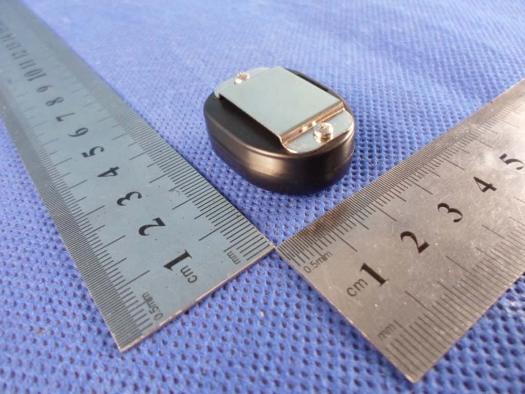 Audio Accessory with 2.4GHz Wireless PTT for Two Way Radios - FCC ID VU8WLP24 - SHENZHEN VOXTECH CO., LTD. (4)