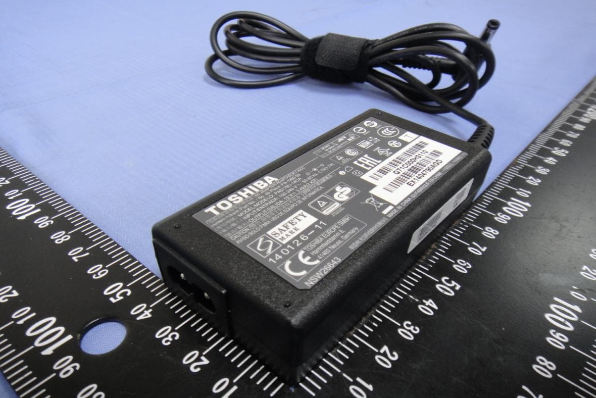 Notebook Computer - FCC ID VUI-THOR8723 - PEGATRON CORPORATION (2)