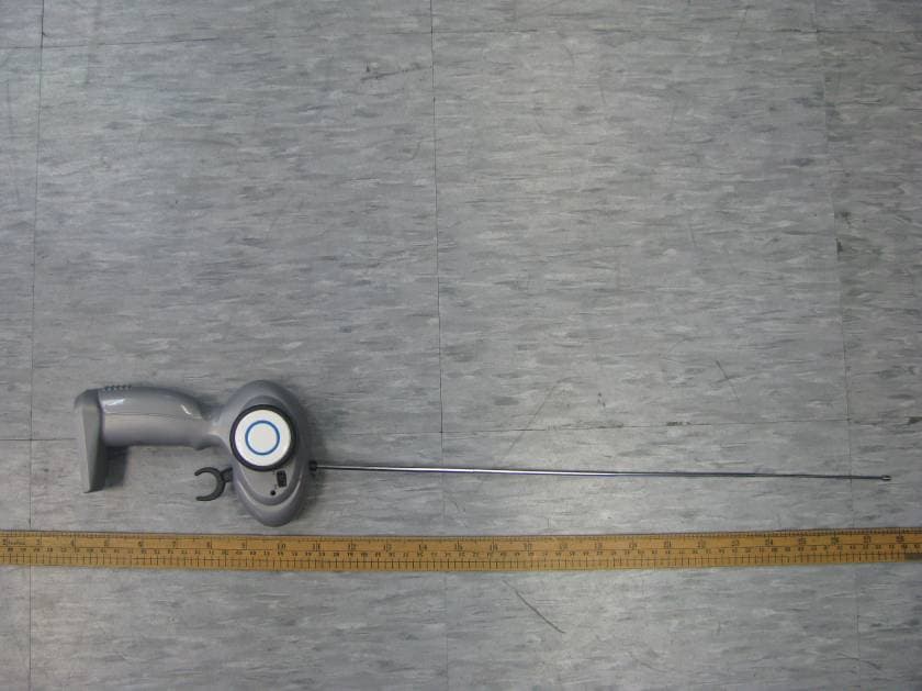 CHEVROLET SILVERADO 2500HD / FORD F-150 - FCC ID VVA2260001 - Guangdong Alpha Animation and Culture Co., Ltd. (4)