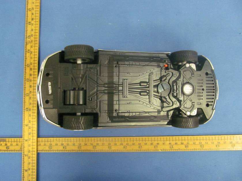 MERCEDES-BENZ SLS AMG - FCC ID VVA2580007 - Guangdong Alpha Animation and Culture Co., Ltd.