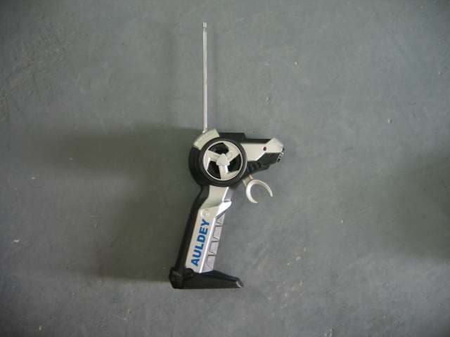 Remote Control Toy Transmitter - FCC ID VVAAD296700 - Guangdong Alpha Animation and Culture Co., Ltd.