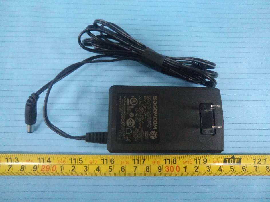 Wireless ADSL Router - FCC ID VW3FAST2704R - SAGEMCOM BROADBAND SAS (2)