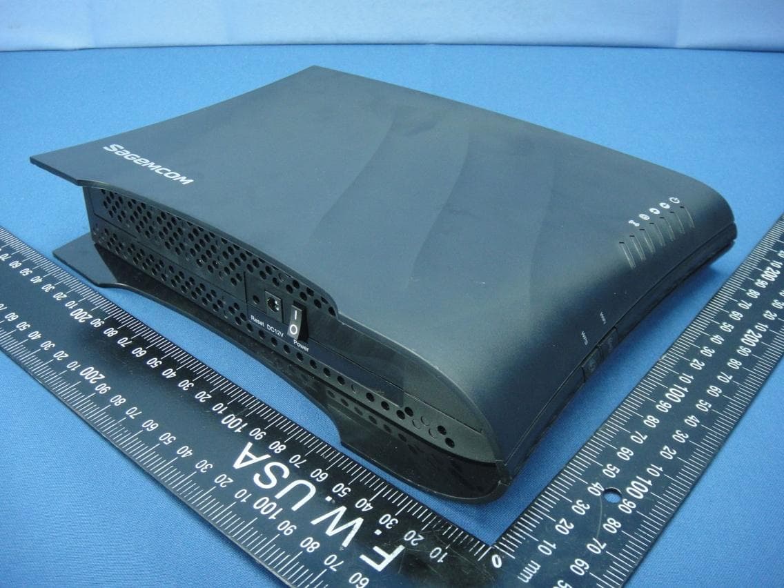 Cable Gateway - FCC ID VW3FAST3486 - SAGEMCOM BROADBAND SAS (2)