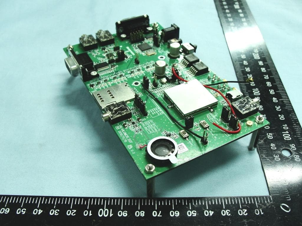 QUAD-BAND GSM/GPRS/EDGE AND TRI-BAND WCDMA/HSDPA MODULE - FCC ID VW3HILO3G850 - SAGEMCOM BROADBAND SAS (1)