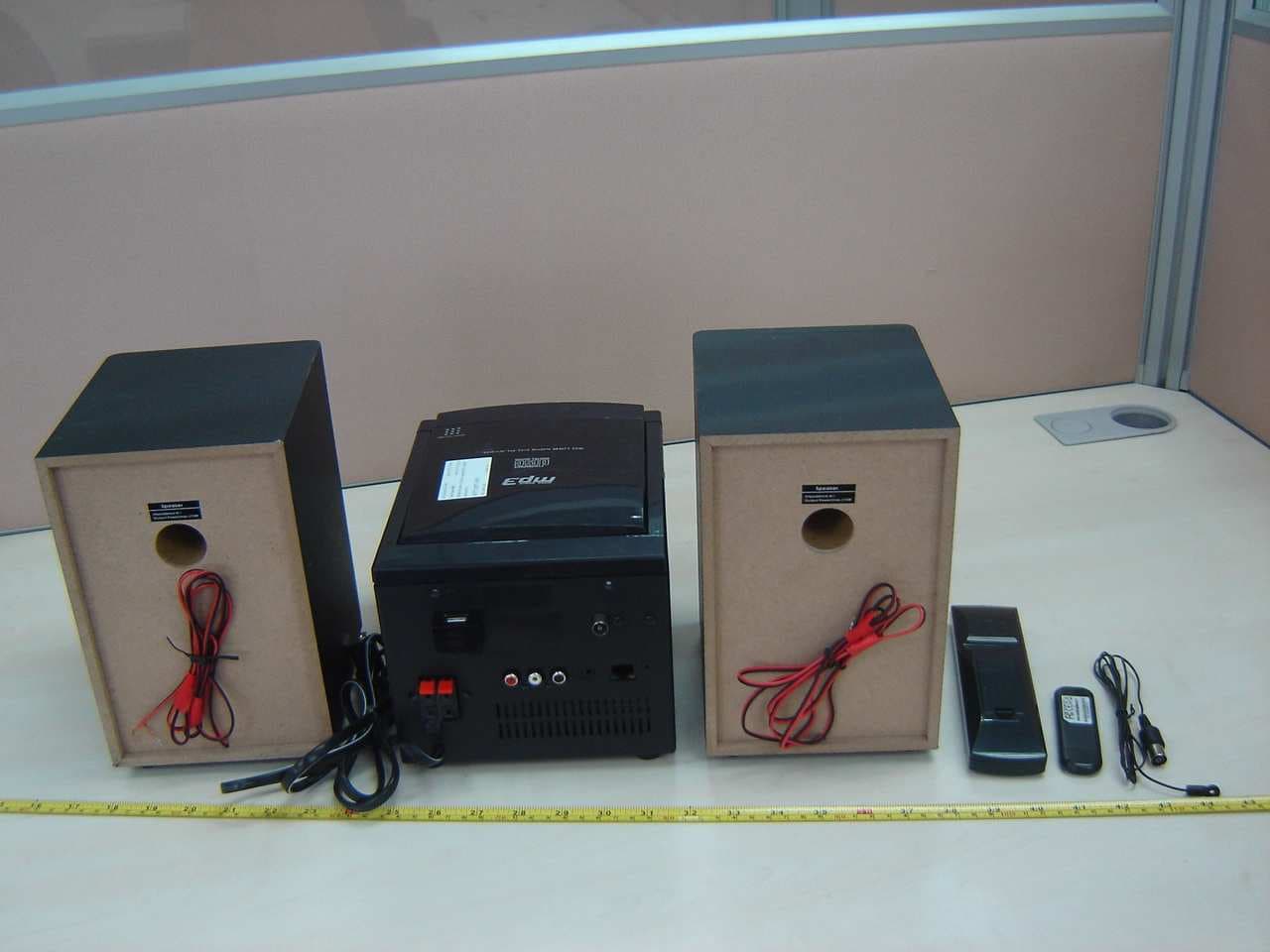 Internet Radio Micro Hi-Fi System - FCC ID VWPKENWIN00001 - KENWIN INDUSTRIAL (H.K.) LTD.