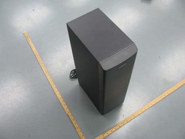 Soundbar with Wireless Subwoofer - FCC ID VWPKENWIN00006 - KENWIN INDUSTRIAL (H.K.) LTD.