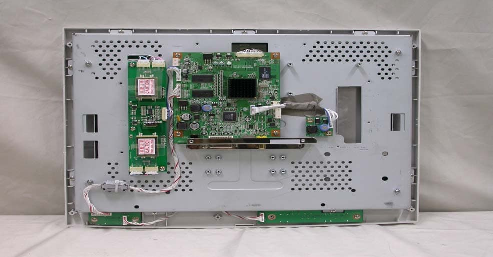 LCD Color Medical Monitor - FCC ID VYGAMVX1508 - AMPRONIX INC.