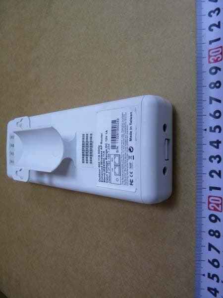 Outdoor 5 GHz Wireless AP Router - FCC ID VYTLP-7516H - Loopcomm Technology,.Inc. (4)