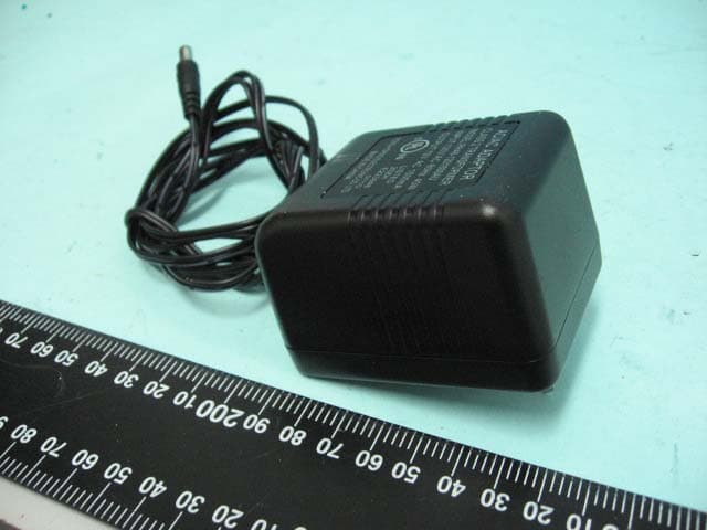 Wireless AP Router IEEE 802.11b/g - FCC ID VYTLP-9186-001 - Loopcomm Technology,.Inc. (2)