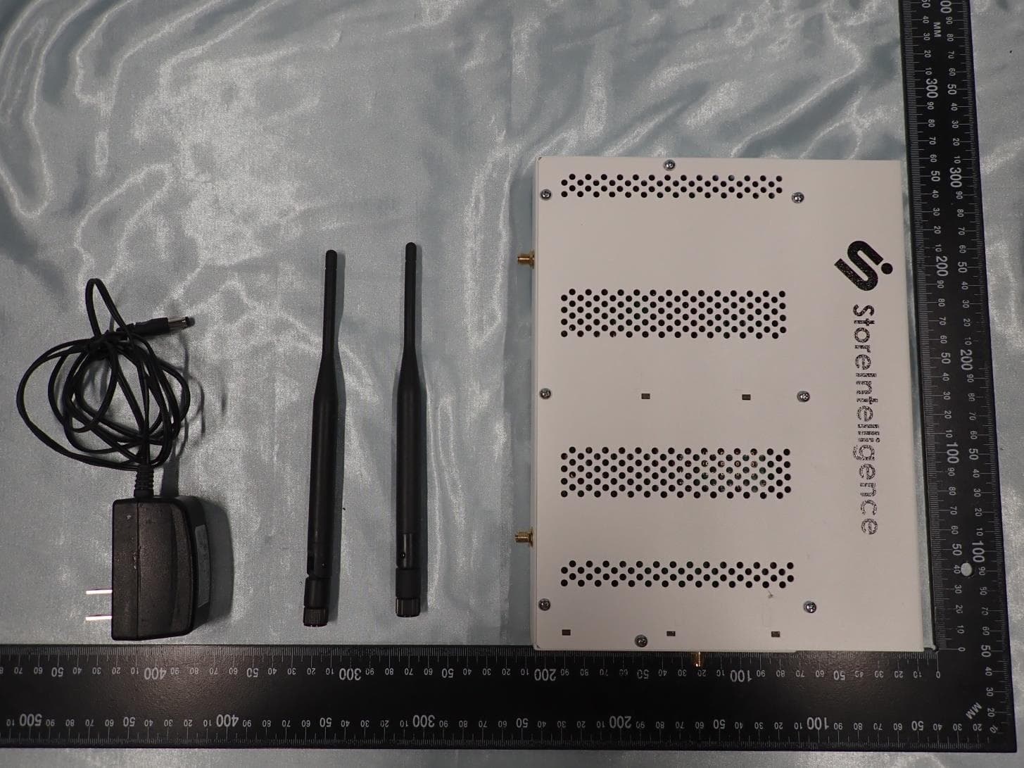 Access Point AP5 - FCC ID W22-APE5 - Store Intelligence Inc.