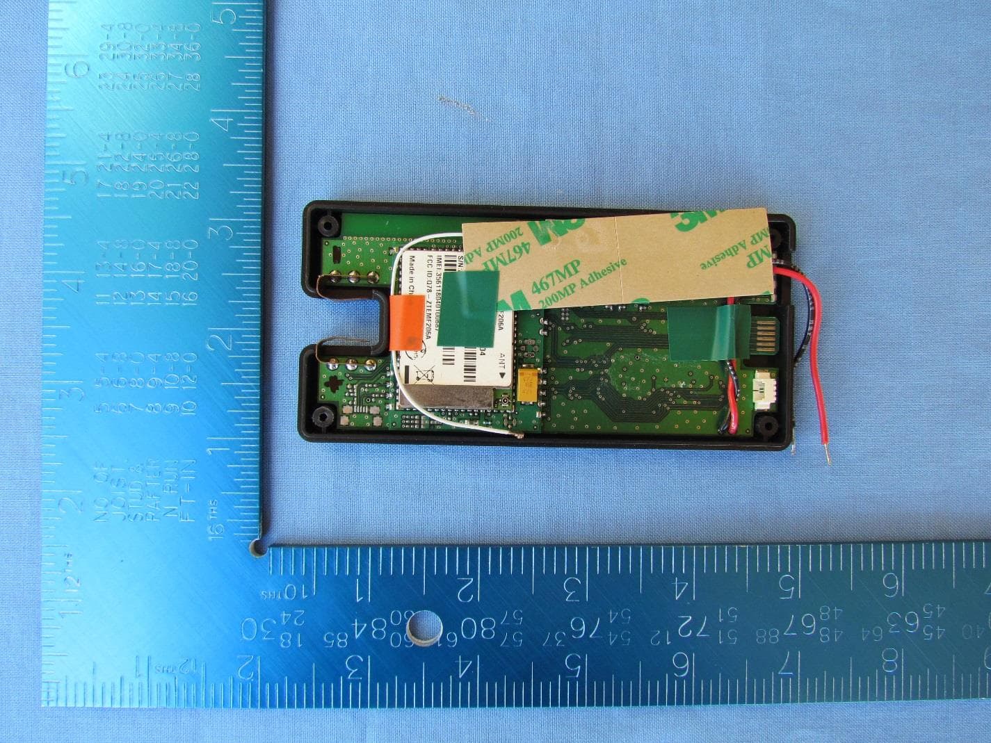 GPS tracking device with 802.15.4 Radio and 3G cell modem - FCC ID W2E-ITAGV33 - iControl Incorporated (2)