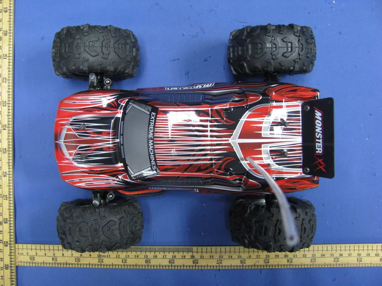 EXTREME MACHINES 1:16 PRO GRADE R/C - FCC ID W2MXQGS16RX49 - XQ ARTS TOYS CO., LTD (2)