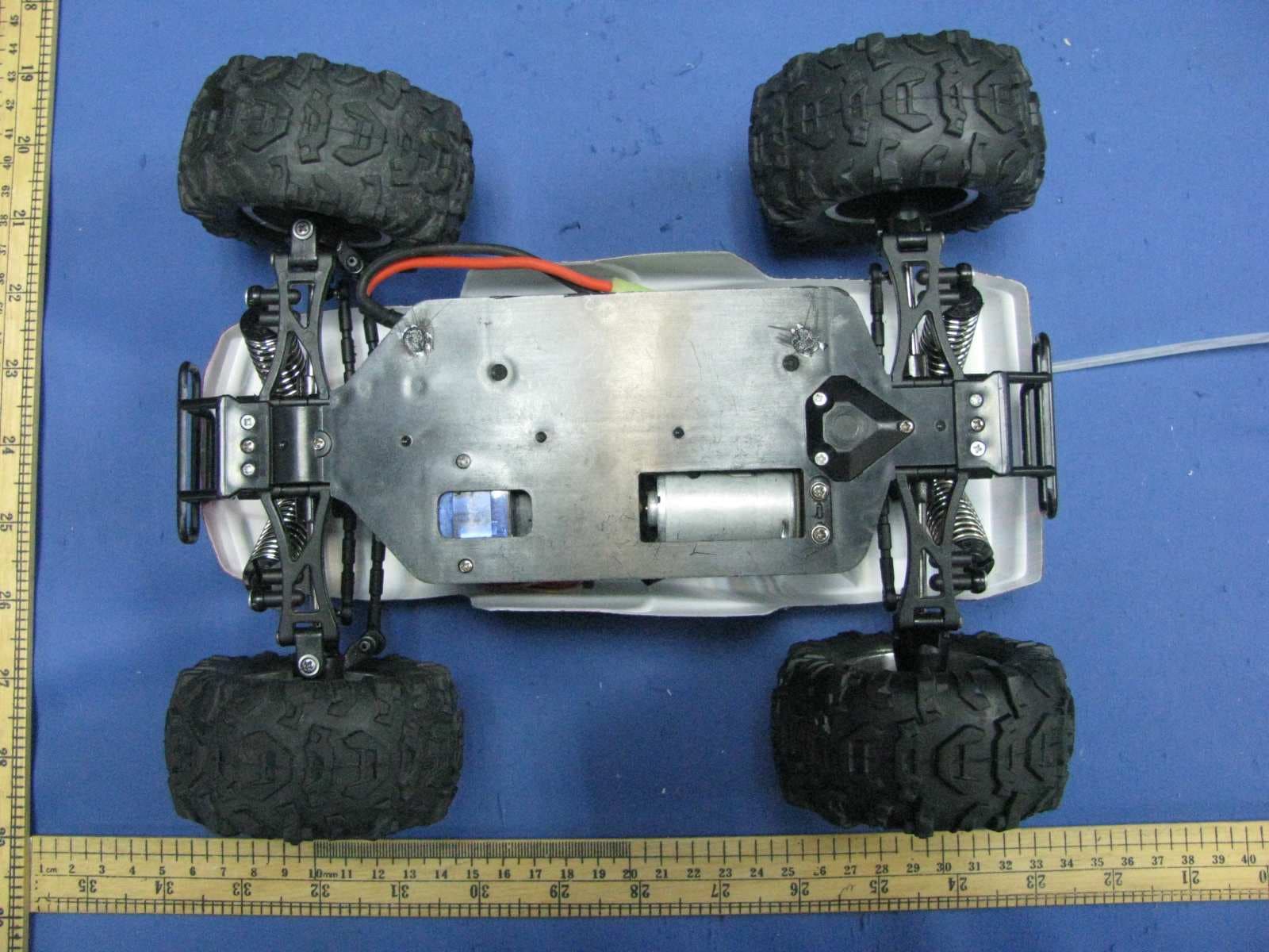 EXTREME MACHINES 1:16 PRO GRADE R/C - FCC ID W2MXQGS16RX49 - XQ ARTS TOYS CO., LTD (3)