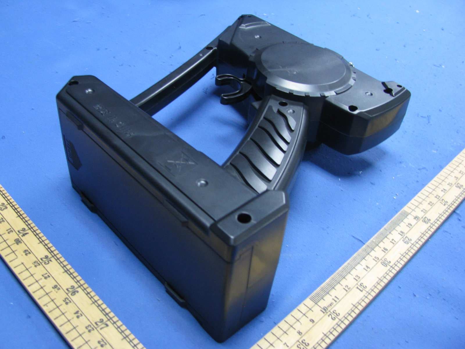 EXTREME MACHINES 1:16 PRO GRADE R/C - FCC ID W2MXQGS16TX49 - XQ ARTS TOYS CO., LTD (4)