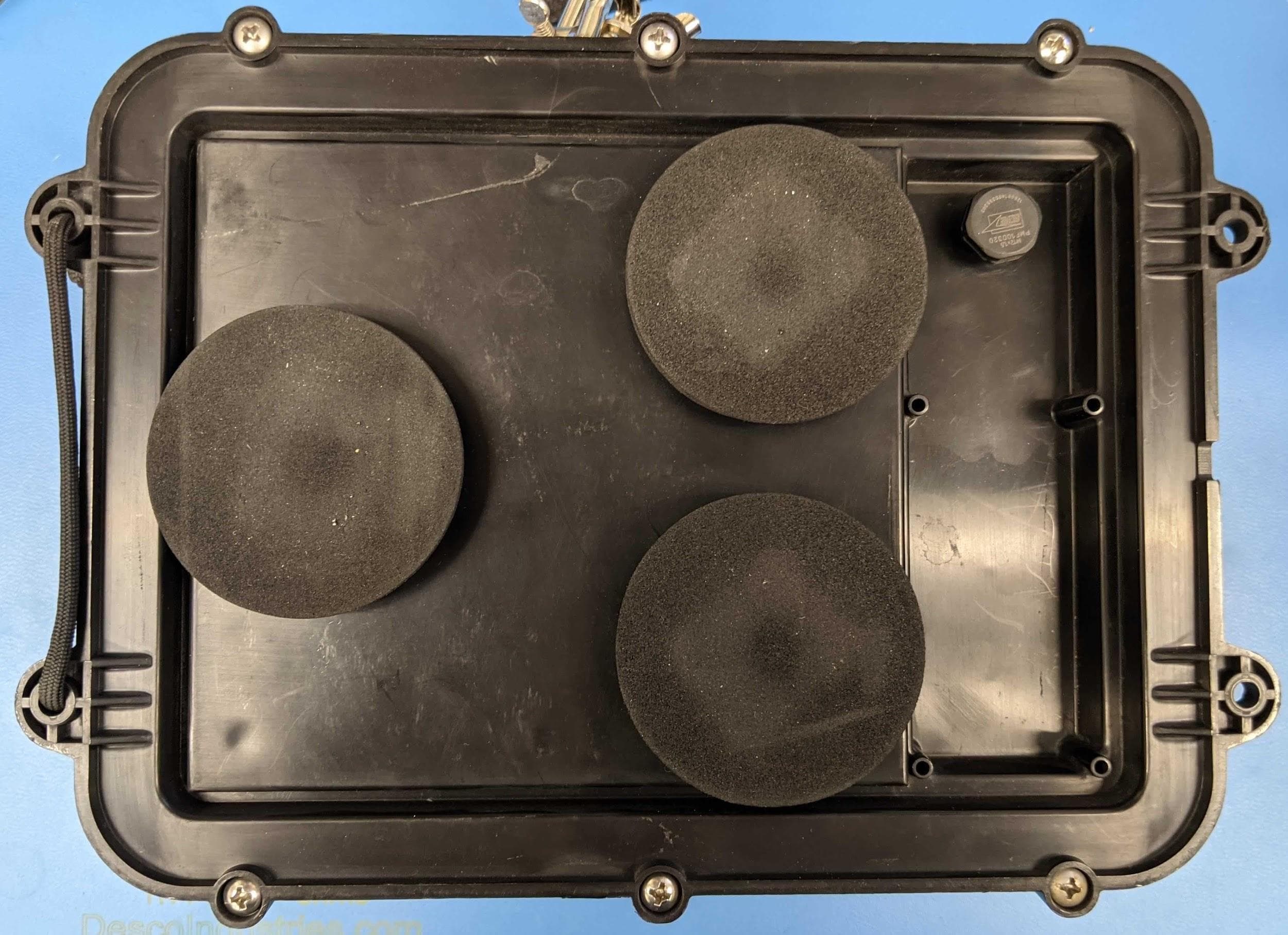 Solar/Battery powered asset tracking device - FCC ID W54-X15500 - Lat-Lon, LLC (2)