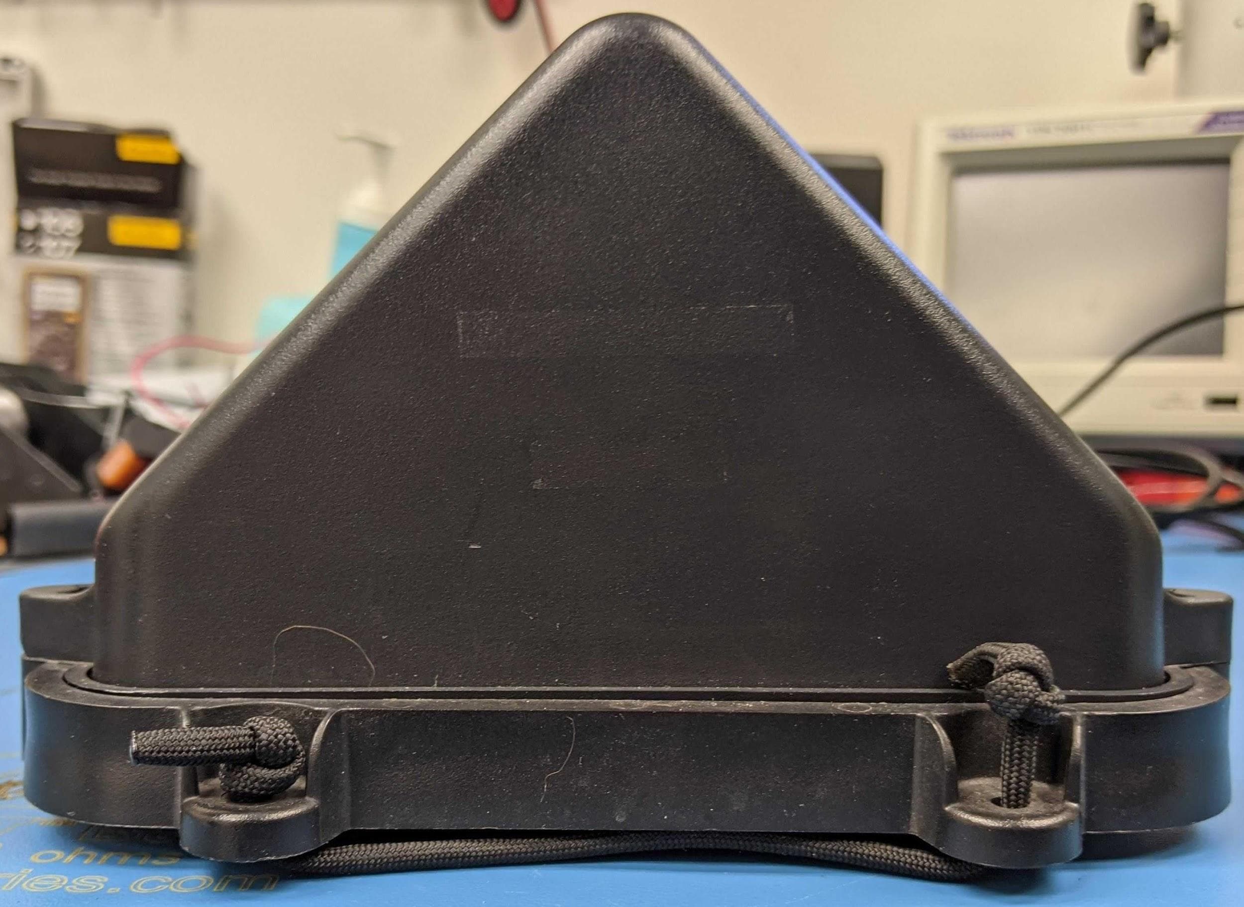 Solar/Battery powered asset tracking device - FCC ID W54-X15500 - Lat-Lon, LLC (4)
