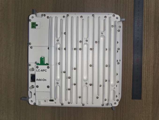 DAS System - FCC ID W6UER781719 - SOLiD, Inc.